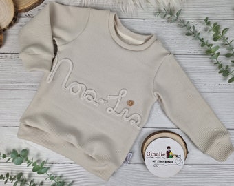 Des pulls prénoms de qualité pour bébé et des hauts pour enfants en jersey gaufré qui sublimeront toutes vos tenues ! - Pull avec cordon - Ginalie