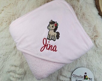Gepersonaliseerde babyhanddoek met naam • Babyhanddoek met capuchon • Babybadhanddoek met naam • Geboorte- en doopcadeau • Geborduurde babyhanddoek