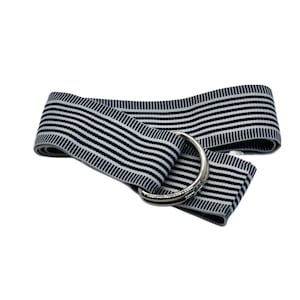Women&#39;s Navy Blue and White Striped Grosgrain Ribbon Belt with Gold or Silver Hardware