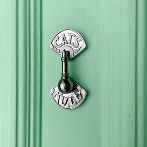 CATS RULE Door Knocker | Available in 3 finishes | Front door hardware | Unique Brass door knockers | animal door knockers