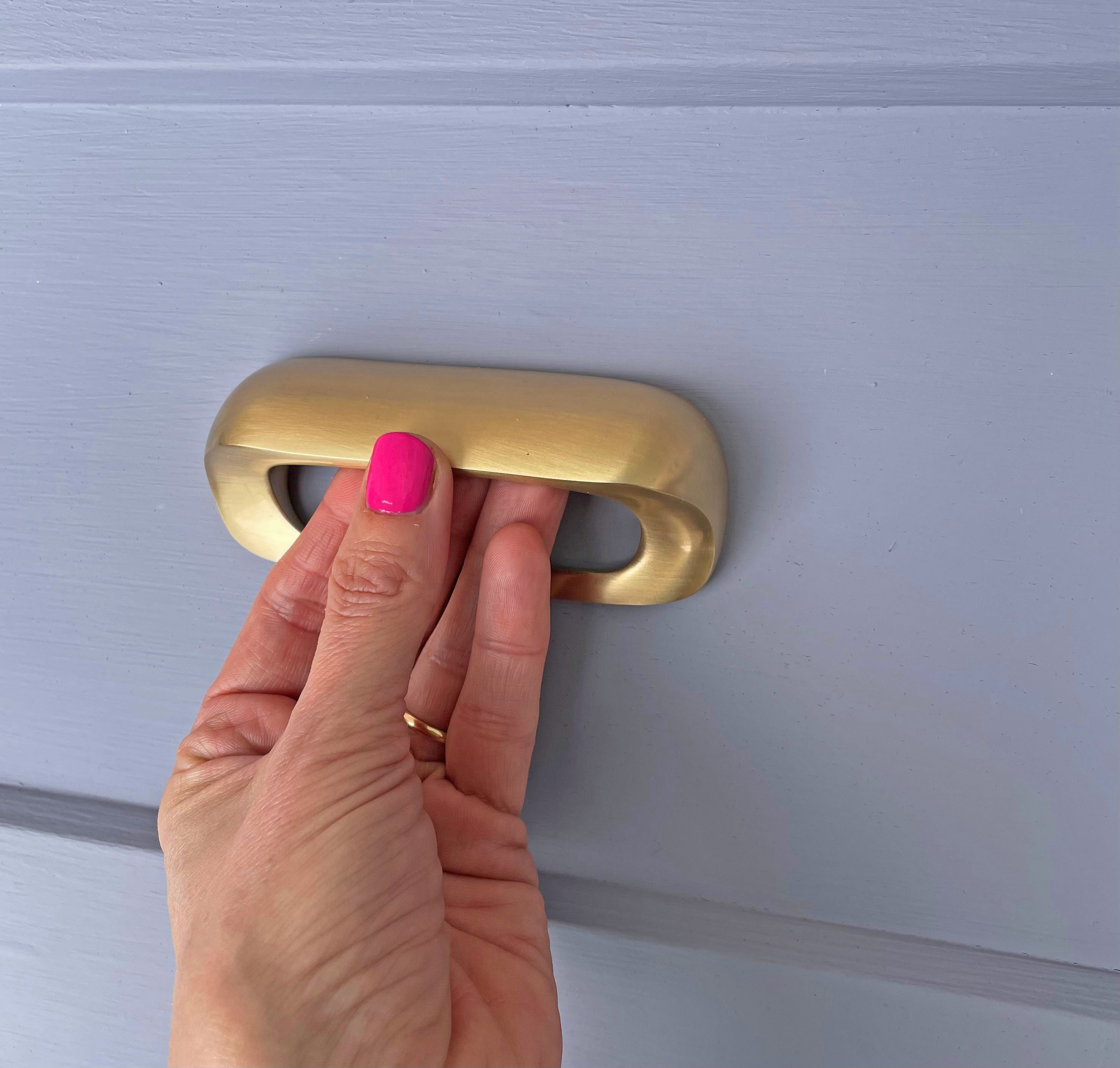 ミッドセンチュリー真鍮製食器棚取っ手：キッチンキャビネットハンドル