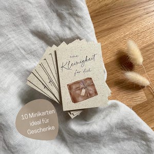 nachhaltige Minikarten aus Graspapier mit Aquarellmotiv zum liebevollen Geschenke verpacken "eine Kleinigkeit für dich"  | 10er Set