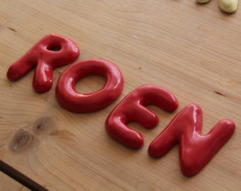 Handgemachte kundenspezifische keramische Buchstaben, Wanddekoration
