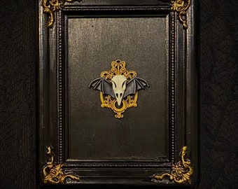 The Raven, black & gold Ornate Frame, Macabre wall art, Gothic Victorian, Goth Wall Art,Gothic Home Decor, Oddities, spooky,Halloween, skull