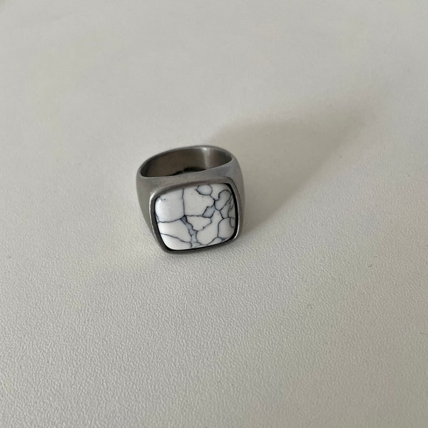 White Howlite Ring, Square Silver Howlite Stone Ring, Handmade Gemstone Ring, Delicate Modern Aesthetic Ring, Everyday Ring
