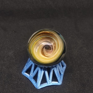 Handmade Borosilicate Glass Marble – Gold & Silver Fumed Spiral