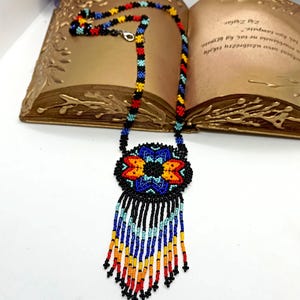 Native style beaded necklae.Huichol jewelry.Boho Seed bead necklace.Huichol necklace.American indian beadwork.Etnic beadwork medallion.