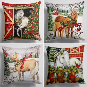 Winter Throw Pillow, Horse Cushion Cover, Christmas Pillowcase, Animal Cushion, Cozy Decoration, New Year&#39;s Gift, Xmas Tree Throw Pillow