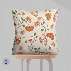 Vintage Floral Pillow Cover, Retro Floral Throw Pillow Cover, Groovy Flower Cushion Covers, Floral Accent Pillowcases, 70s Inspired Pillows