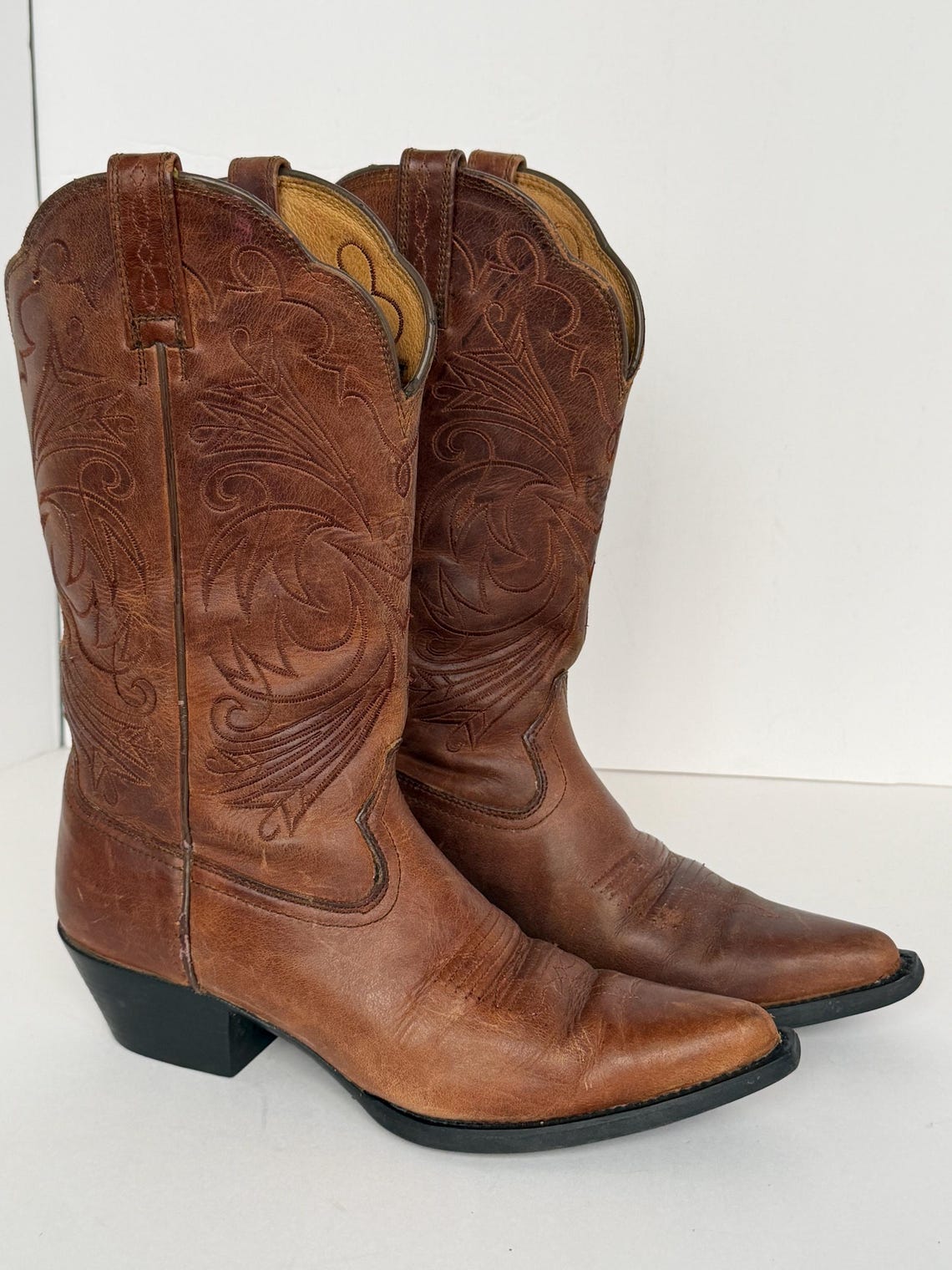 Ariat Heritage Western R-Toe Women's Distressed Brown Leather Cowboy Boots Sz 6, foto 2 di 5