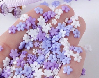 Mix Charm’s purple flowers