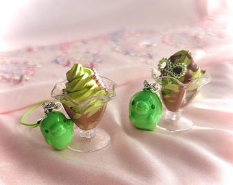 Tama sundae keychain / trinket / charm