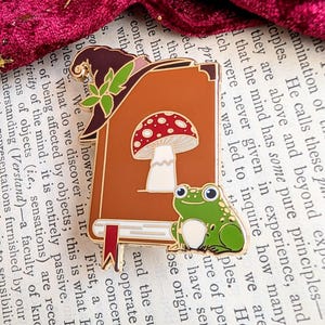 Cottagecore Witch book hard enamel pin // Fantasy reader gift, book lovers gift, Cute frog lapel pin.