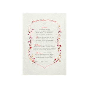 Puede incluir: Una tarjeta rosa y blanca con un borde de corazón y un mensaje escrito a mano para una hija. La tarjeta dice "Meine liebe Tochter Maria" e incluye un poema sobre el amor y el orgullo que una madre siente por su hija. La tarjeta está firmada "Deine Tanja".
