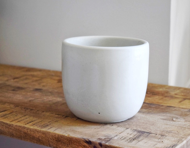 Minimalist Planter, Houseplant Decor, Handmade Concrete Planter, Neutral Planter, 6'' Plant pot, Nordic Planter, Japandi Planter, Indoor Pot image 6