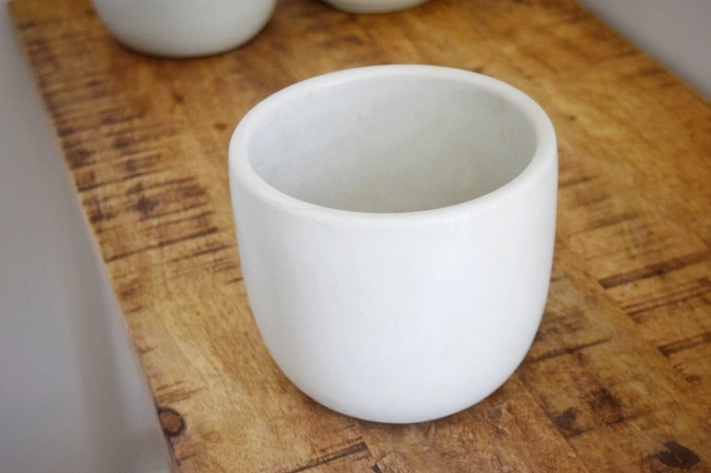 Minimalist Planter, Houseplant Decor, Handmade Concrete Planter, Neutral Planter, 6'' Plant pot, Nordic Planter, Japandi Planter, Indoor Pot image 5