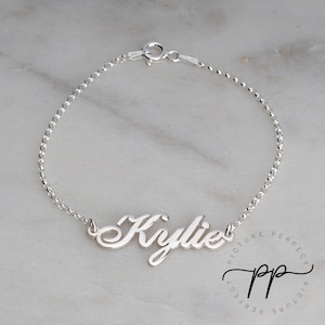 Personalized Name Bracelet - Classic Font For Her - Unique Custom Made Bracelet