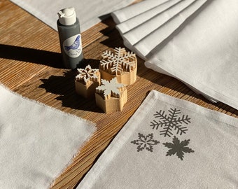 Snowflake American service kit , 3 block print , 1 gray  fabric paint , 6 white american service and all waiting for you for production