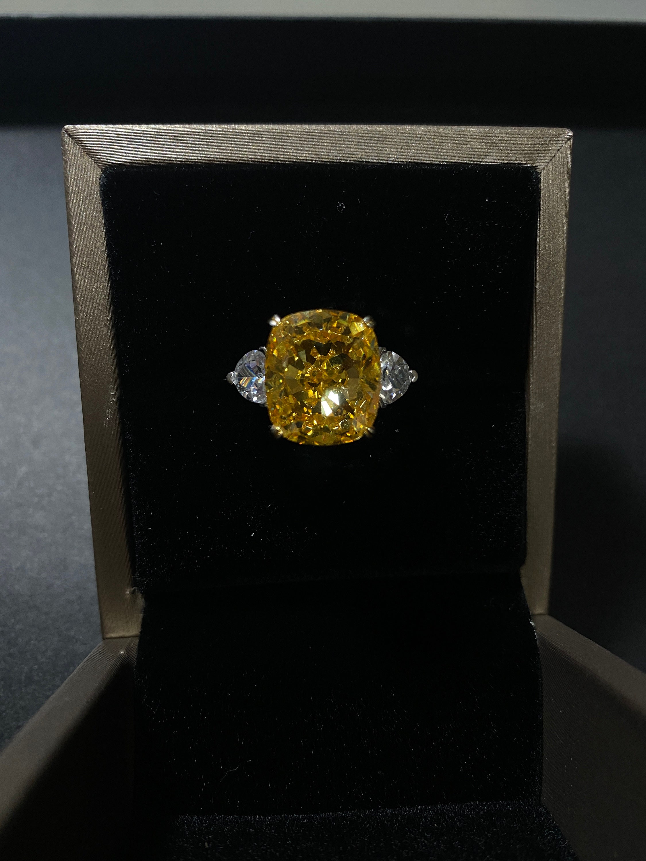 Haute Jewelry High Jewelry Labcreated yellow diamond 12 CT Etsy