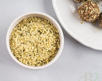 Hemp Seed Hulled | Hulled Hemp Hearts | Raw, Pure, Plant Protein, Vegan Superfood | Shelled hemp seed | Rich food