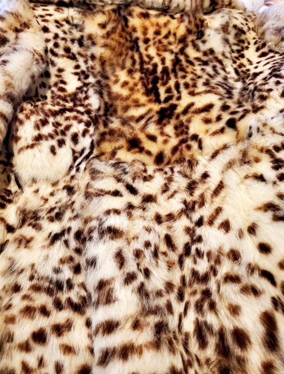 Gorgeous Rabbit Fur Coat with Bobcat Print sz Sm - image 9