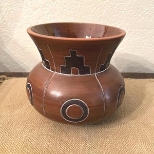 Armando de Mexico Dark Brown Pottery vase with Aztec Design
