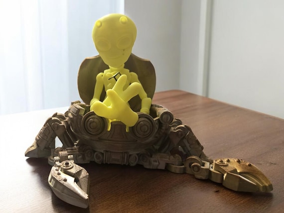 3d print, large cyber crab box, fidget, Crustacean, robotic crab, glow in the dark, beach lover, seafood lover, STEM, party decor, alien