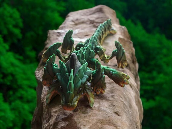 Dune Striker 3d print, flexible dune striker, fidget, articulated dune striker, scorpion toy, child gift, cosplay animal, glow in the dark