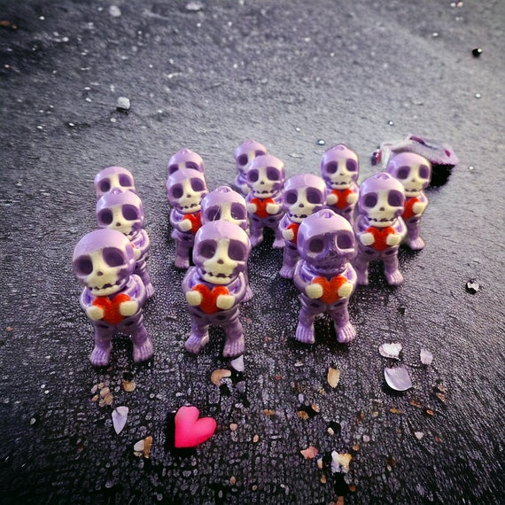 3d print, fidget, Skeleton, heart, gift, figurines, keychain for adults, Valentine party favors, backpack zipper pull, stocking stuffers