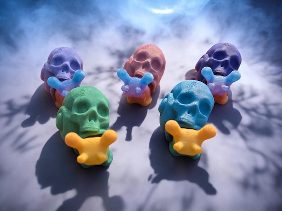 3d print, fidget, Skull, Snail, figurine, gift, Fall party favor, Halloween, slug