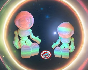 3D Printed Skeleton Astronaut Toy: Glow in the Dark Fidget