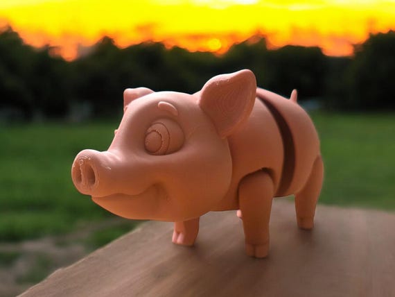 Realistic Pig, 3d print, fidget, farm animal, birthday gift, child toy, pig lover, oink, glow in the dark, fidget, Articulated pig