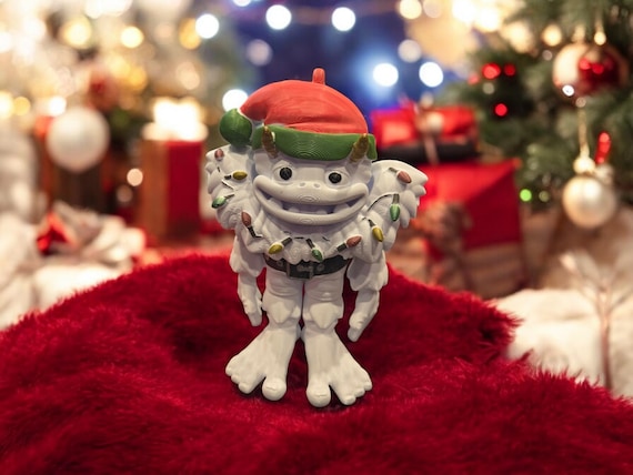 Christmas Yeti monster, 3d print, fidget toy, desk toy, stocking stuffer, holiday gift, glow in the dark, Flexi Factory, Articulated Yeti