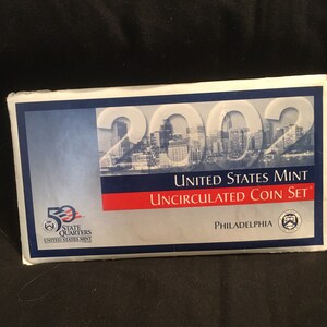 2002 - P Philadelphia U.S. Mint Coin Set Sealed Uncirculated
