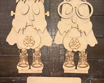 Trick or Treat Ghosts, standing, siblings, DIY