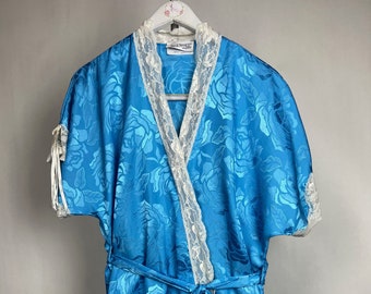 Vintage 70s/ 80s Lily of France Blue Floral Belted Waist Lace Satin Kimono Robe, Rosa Puleo Suzie