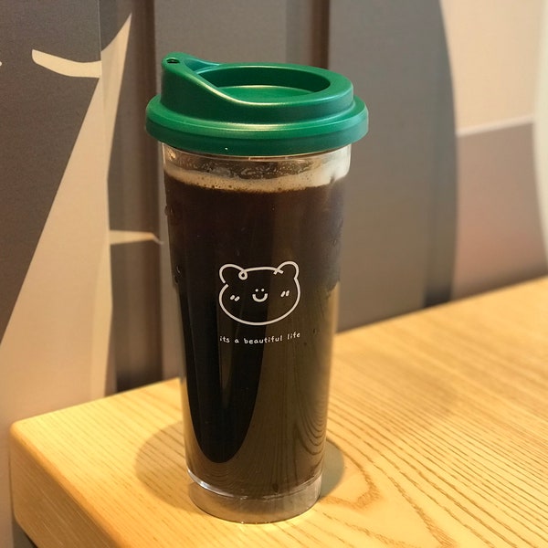 Korean style 20oz Reusable Coffee Tumbler Cup with Leak-Resistant Drink Lid for Cold Brew, Iced-Coffee, Tea and Water, BPA Free/Green Lid