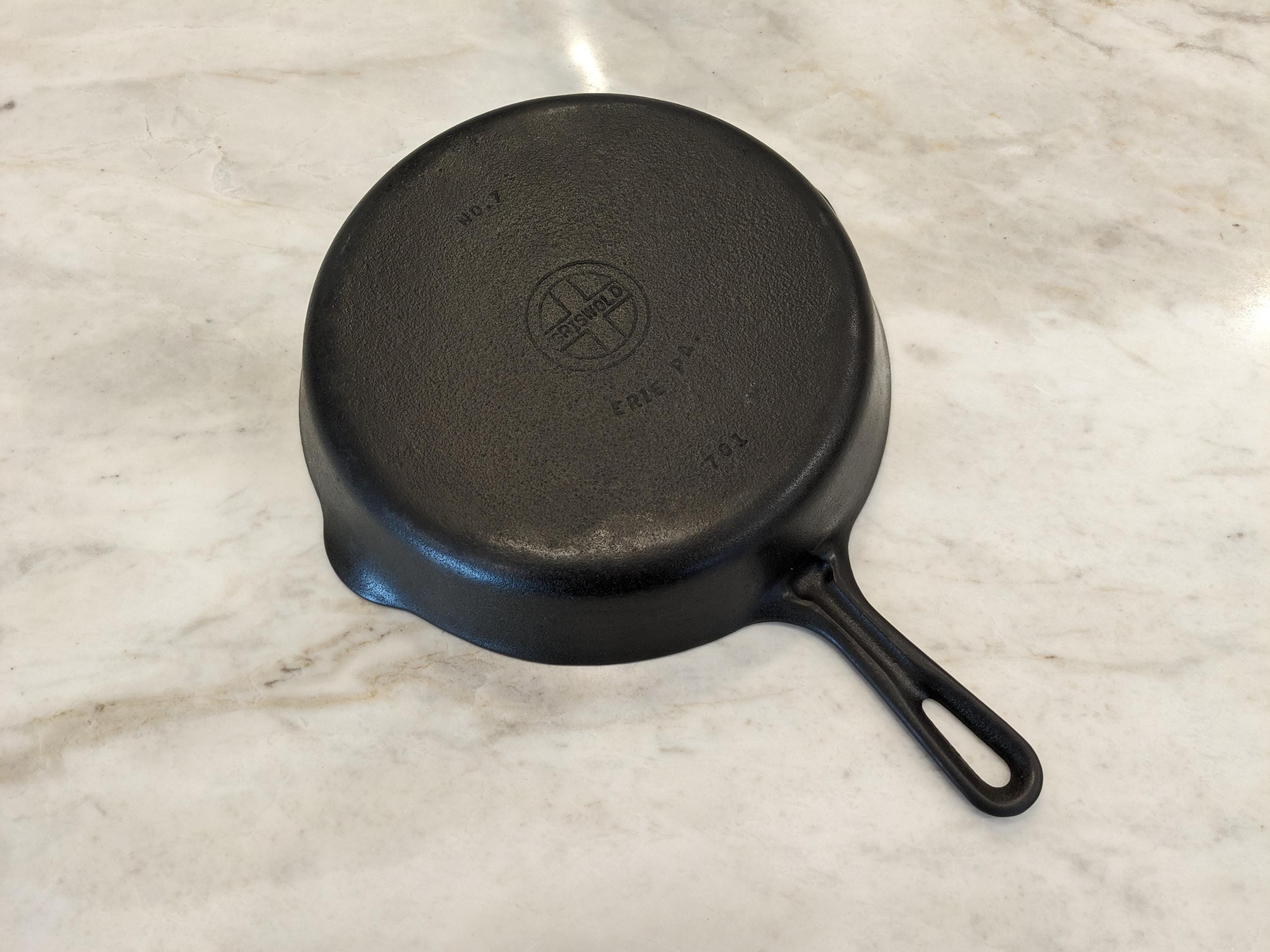 CHEAP Vintage Griswold 7 Groove Handle Cast Iron Skillet 701 LOOK
