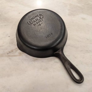 No. 4 Wagner Ware Cast Iron Skillet 1054 4 With Heat Ring 7 