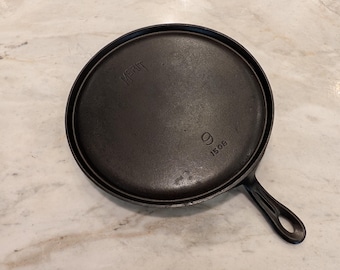WOW Vintage Merit by Griswold no.9 Griddle Cast Iron 1508 NICE