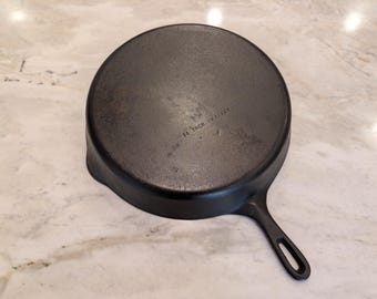 Vintage Wagner 12 Cast Iron Skillet Unmarked LOOK