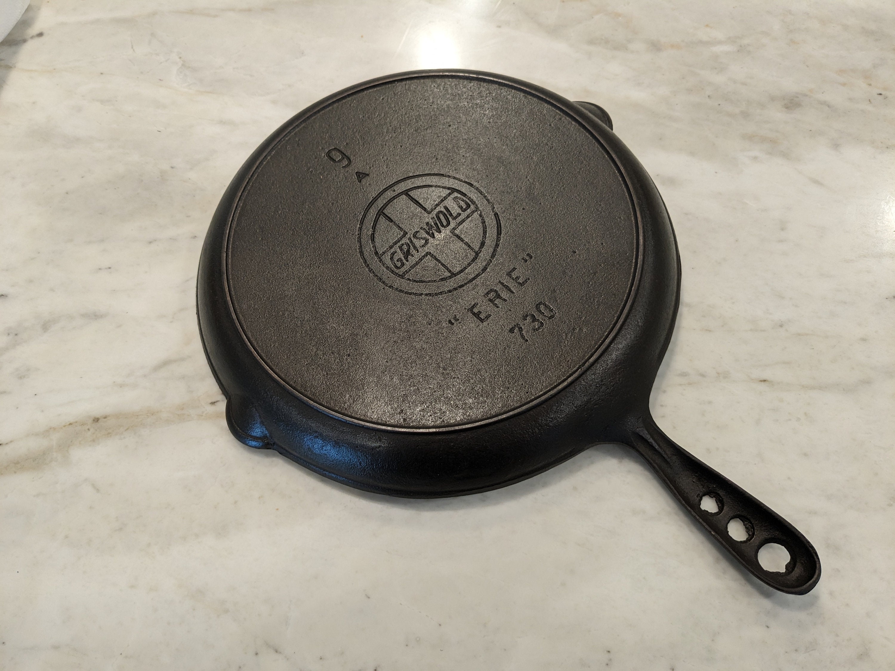 GRISWOLD Cast Iron Dinner Skillet All-In-One 1008 Erie PA Divided Pan