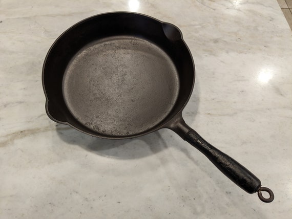 Griswold Erie #5 Slant Logo Cast Iron Skillet Pan 724L Heat