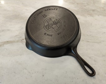 Fully Restored GRISWOLD CAST IRON #9 SKILLET Large Logo 11 Seasoned Flat