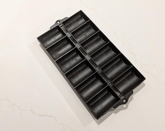 RARE Vintage Griswold 950 French Roll Pan Cast Iron N.E.S 11 LOOK