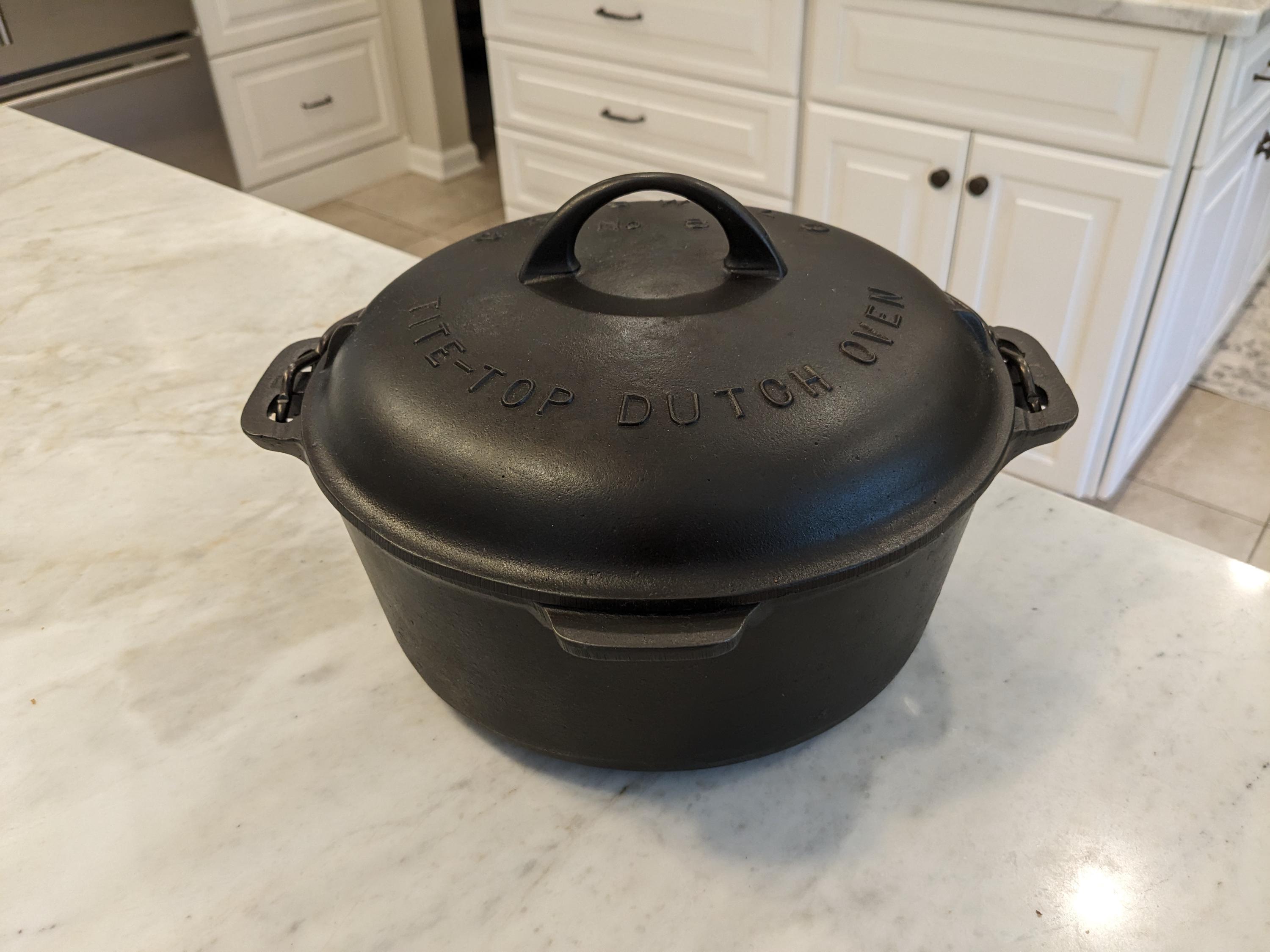 調理器具 Rare GRISWOLD DUTCH OVEN Vintage No.8 Rare Griswold & Wagner Marked Cast Iron No. 8 Dutch Oven | eBay