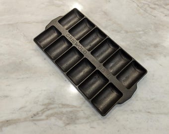 WOW Vintage Griswold no.11 Roll Pan Cast Iron 950 BEAUTY