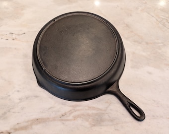 MINT Vintage Lodge 10 Three Notch Cast Iron Skillet SK WOW