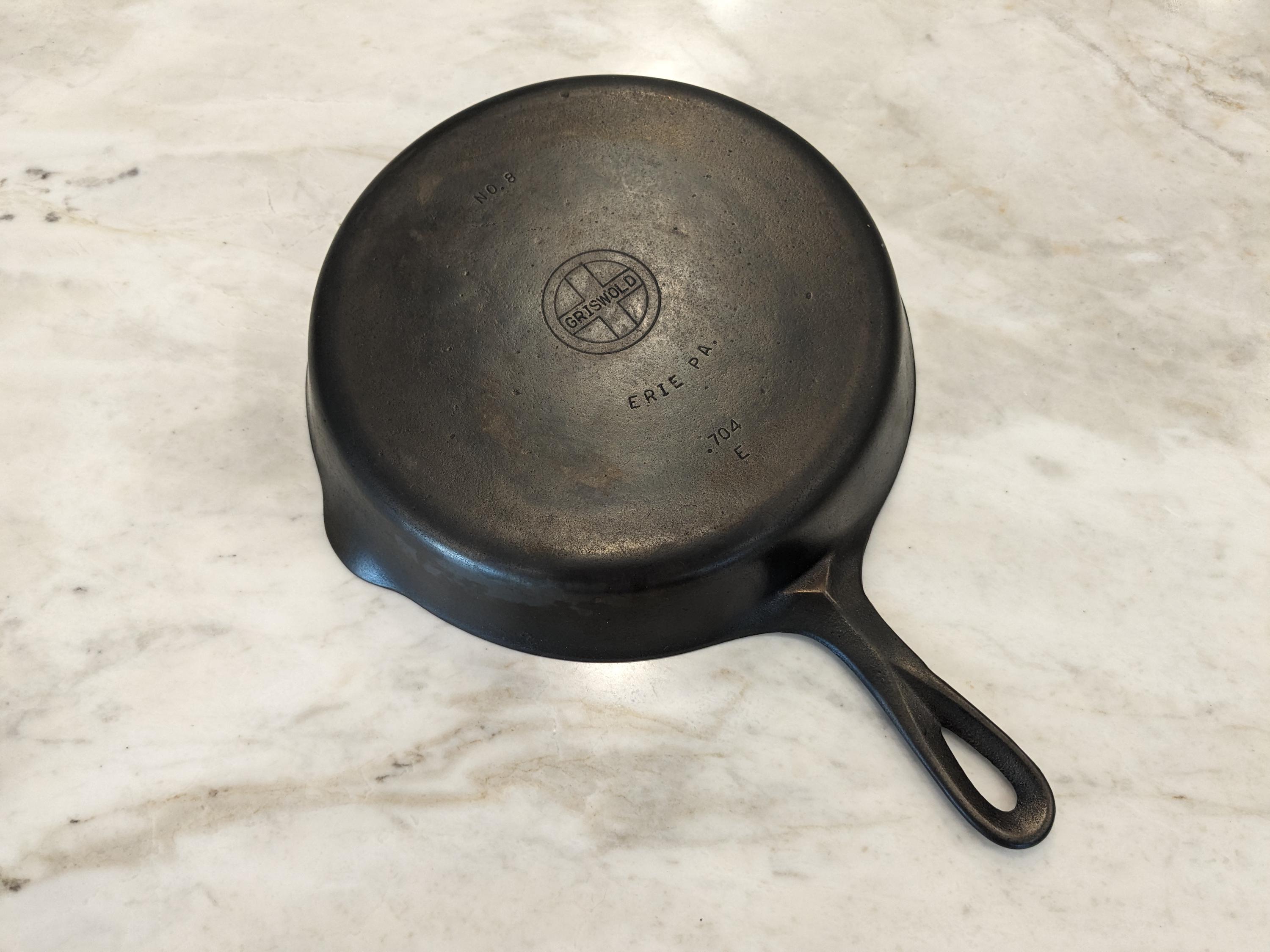 Vintage Griswold 8 SBL Cast Iron Skillet 704 Early Handle FLAT