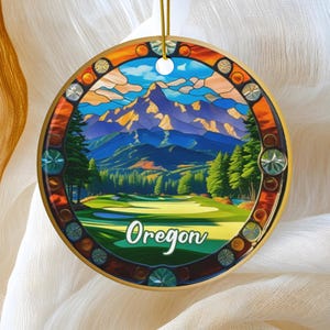 Oregon Ornament, Oregon Travel Gift, Mountain Golf Course Souvenir, Keepsake, Christmas Tree Ornament